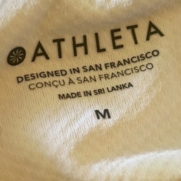 Athleta Elation V Neck Sports Bra - Picture 4 of 10